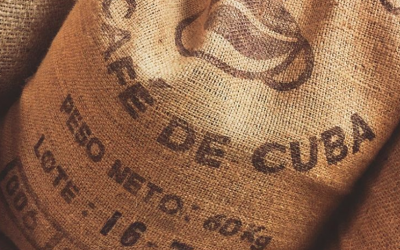 Куба Алтура Лавадо - кафе на месец Декември